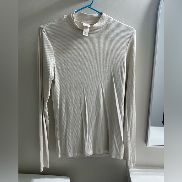 H&M Basics Set - Picture 8 of 8